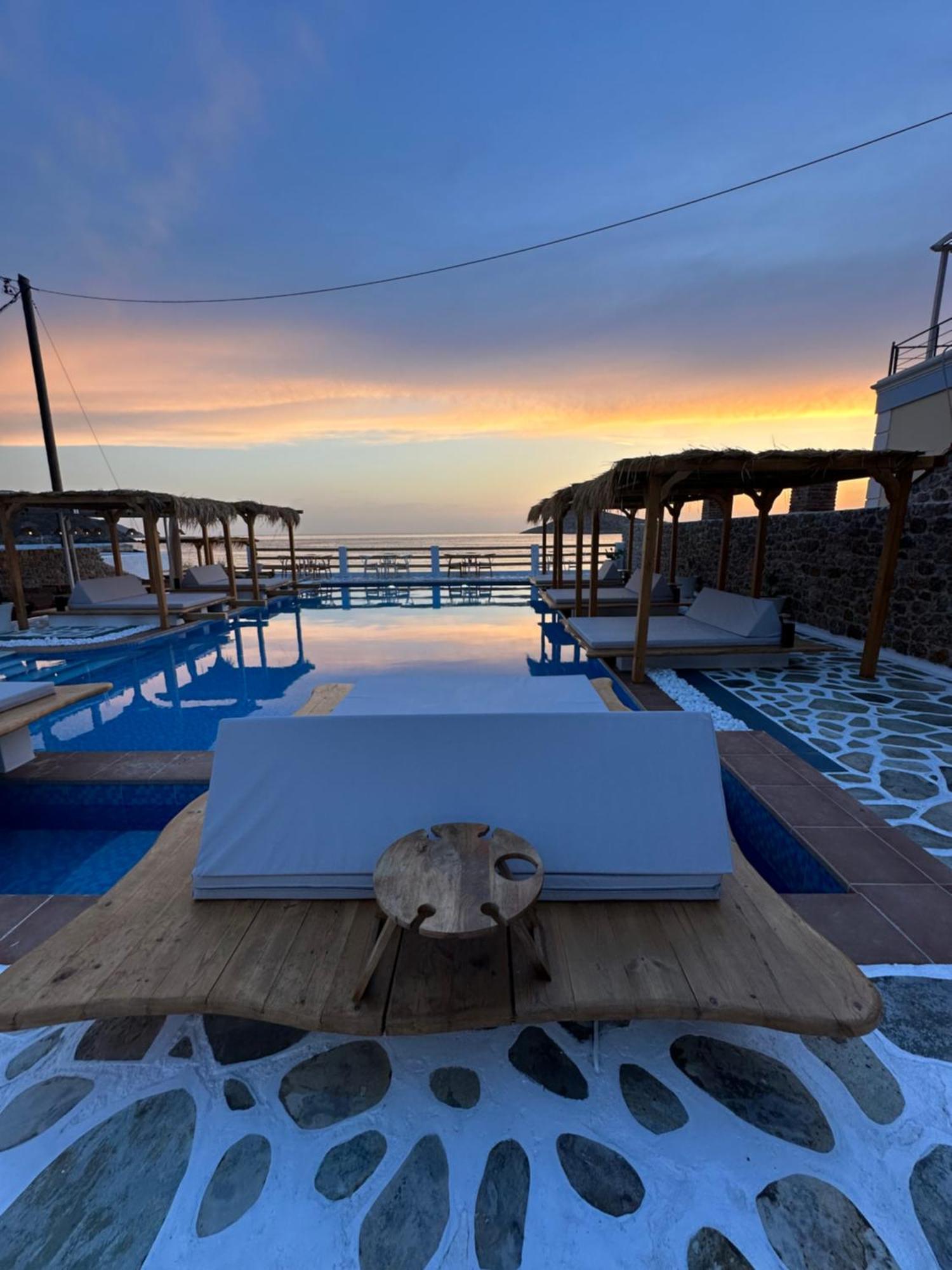 Spongia Hotel Suites & Spa Myrties Zewnętrze zdjęcie
