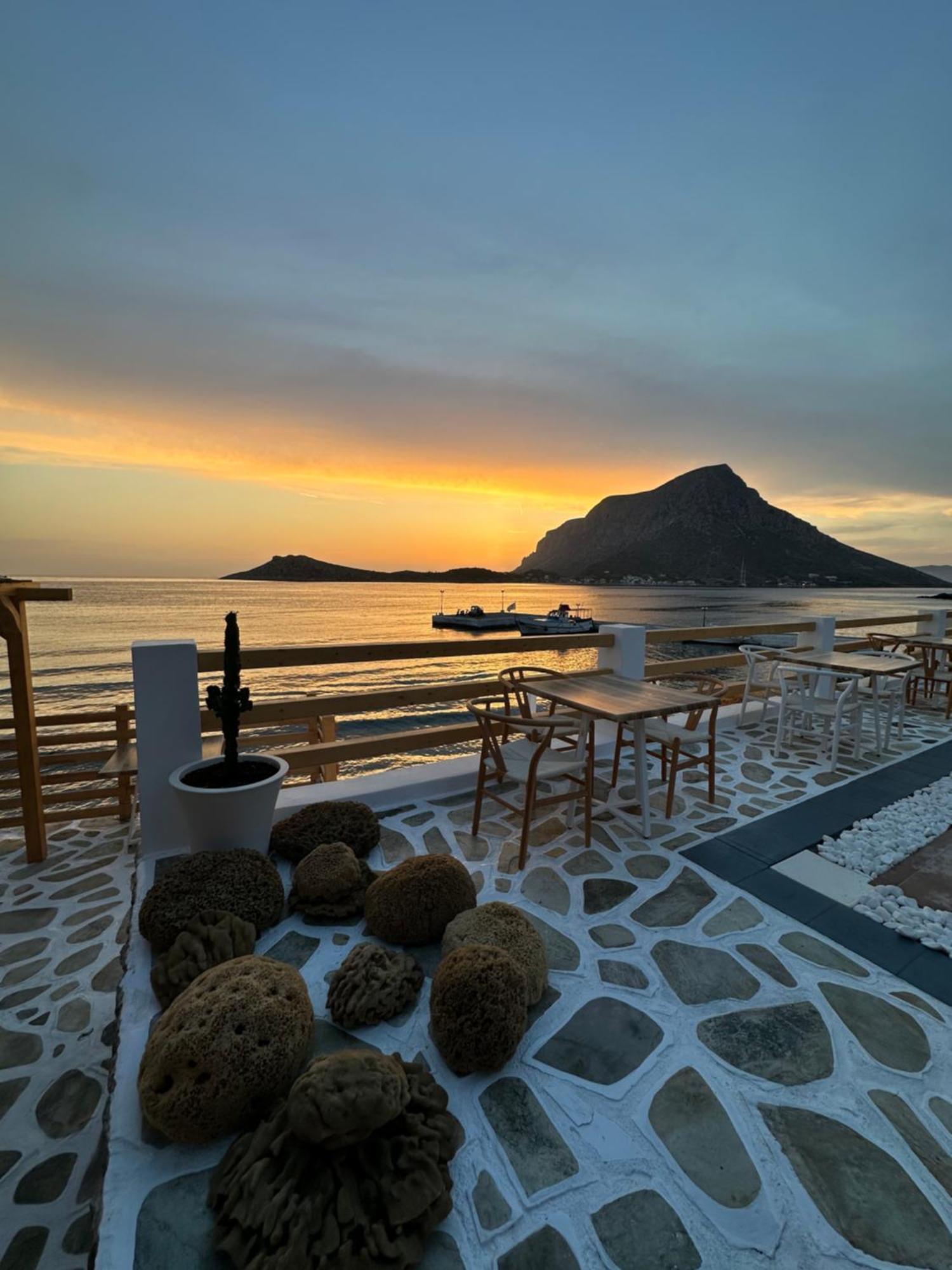Spongia Hotel Suites & Spa Myrties Zewnętrze zdjęcie